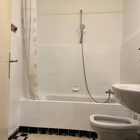 10 Min Christmas Market And 10min Eu Parliament-wifi-tv Appartamento