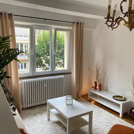 Appartement 10 Min Christmas Market And 10min Eu Parliament-wifi-tv Straatsburg